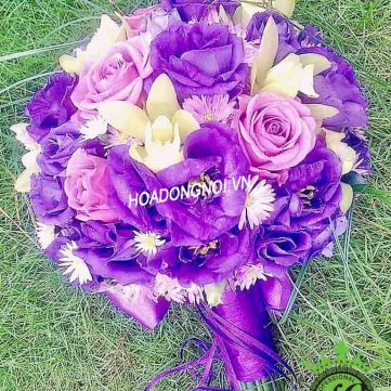 Hoa cằm tay cô dâu Hoa Đồng Nội 002