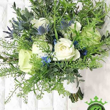 Hoa cằm tay cô dâu Hoa Đồng Nội 004
