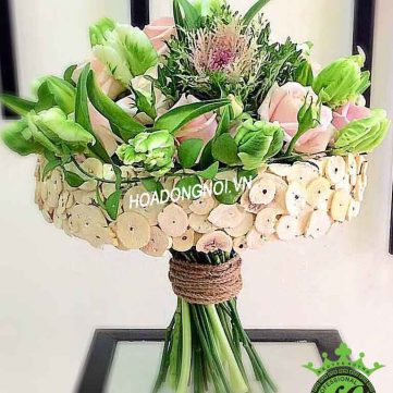 Hoa cằm tay cô dâu Hoa Đồng Nội 024