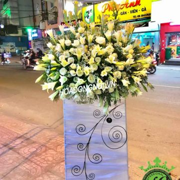 Kệ Hoa Kính Viếng 001